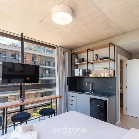 Spot Jurere Sofisticacao A Beira Mar - Spj'S Apartment Florianopolis Room photo