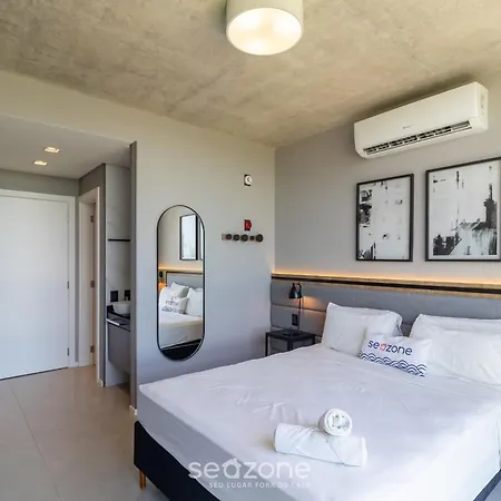 Spot Jurere Sofisticacao A Beira Mar - Spj'S Apartment Florianopolis Room photo
